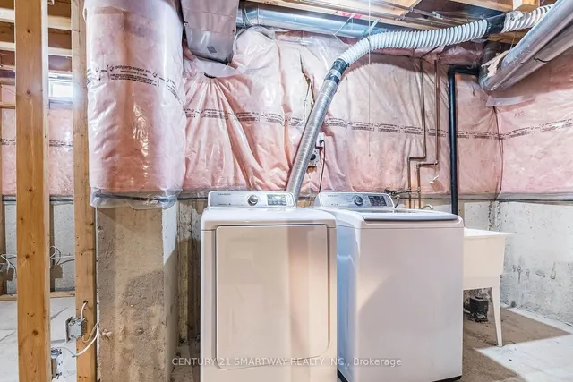 Additional image 36 of 212 Twin Pines Cres