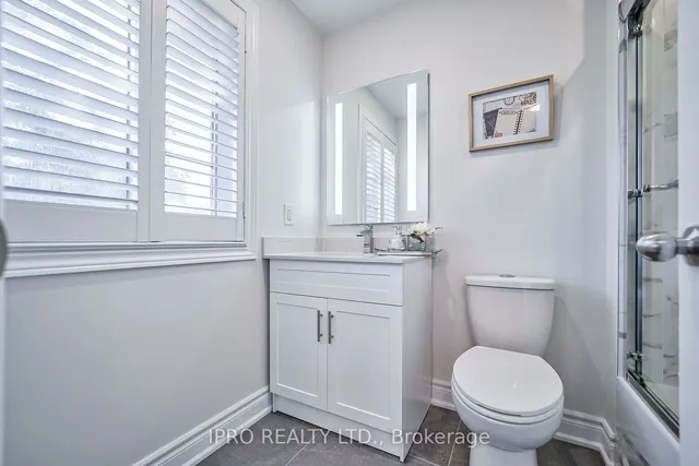 Additional image 38 of 310 Aylesworth Ave