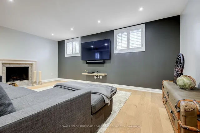 Additional image 23 of 313 Silvana Cres