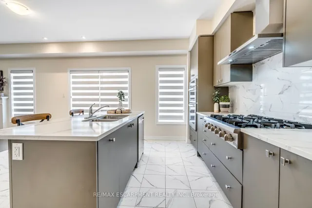 Additional image 15 of 3916 Koenig Rd