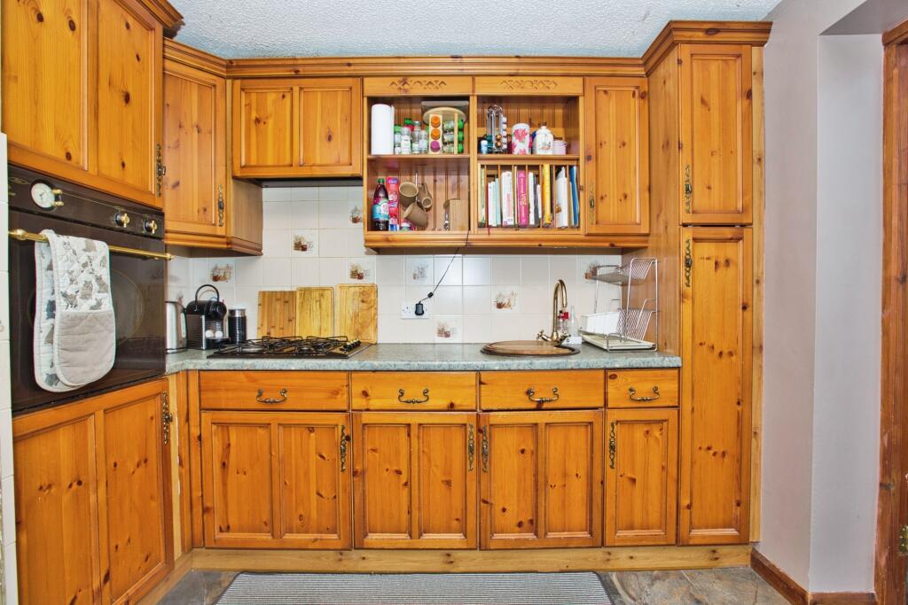 Additional image 16 of Eileen Close, STREET, Somerset, BA16