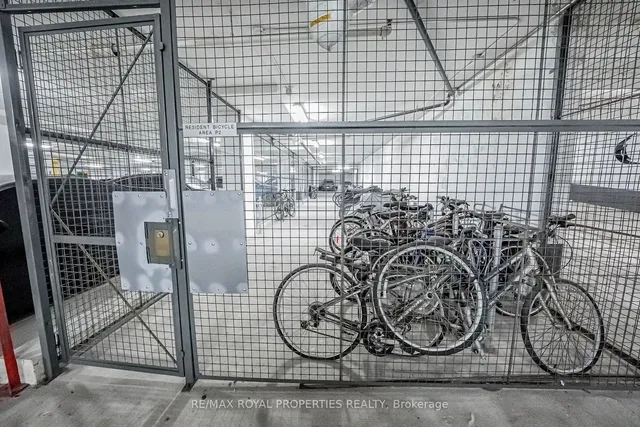 Additional image 40 of 88 Colgate Ave Unit 328