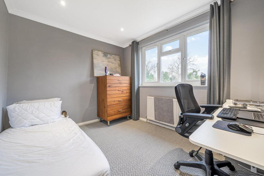 Additional image 4 of Wimborne Avenue, Chislehurst