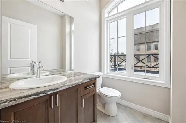 Additional image 16 of 445 Ontario St Unit 48