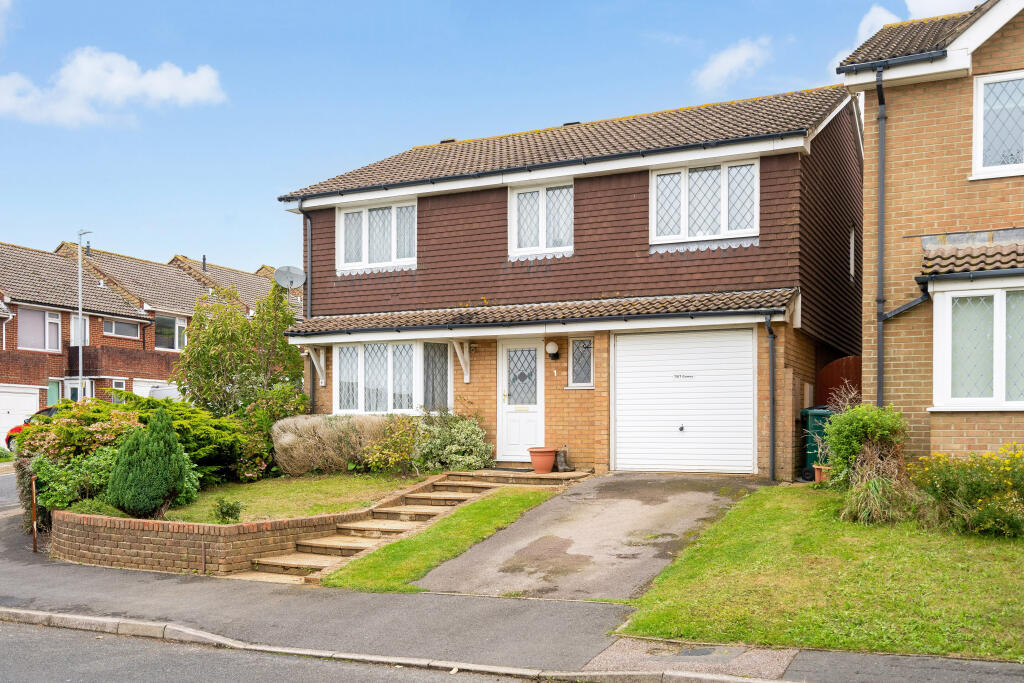 Queen Caroline Close, Hove, BN3