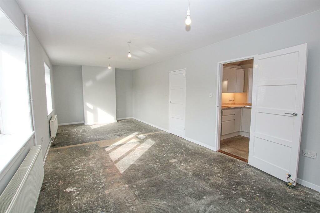 Additional image 3 of Tharp Way, Chippenham, Ely