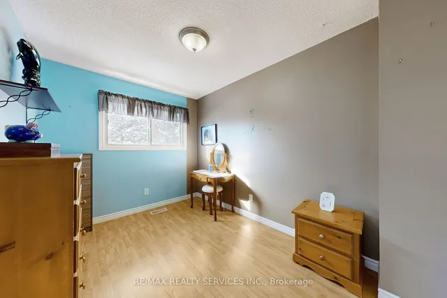 Additional image 30 of 3 Collins Cres
