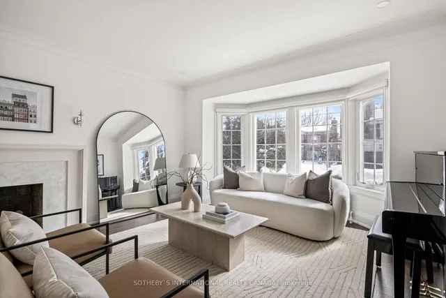 Additional image 3 of 208 Hillhurst Blvd