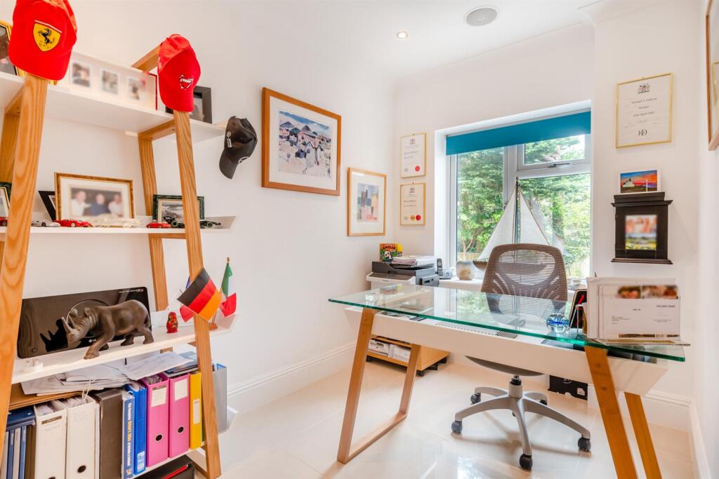 Additional image 24 of Woodland Walk, Ferndown