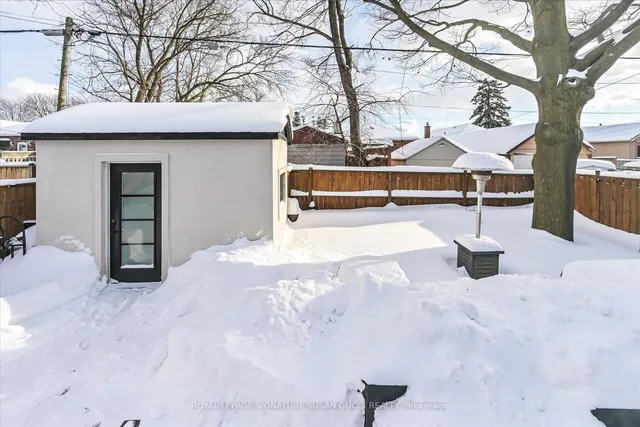 Additional image 40 of 39 Amsterdam Ave