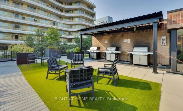 Additional image 25 of 225 Davenport Rd Unit 417