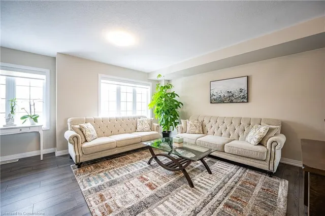 Additional image 13 of 16 Bank Swallow Cres