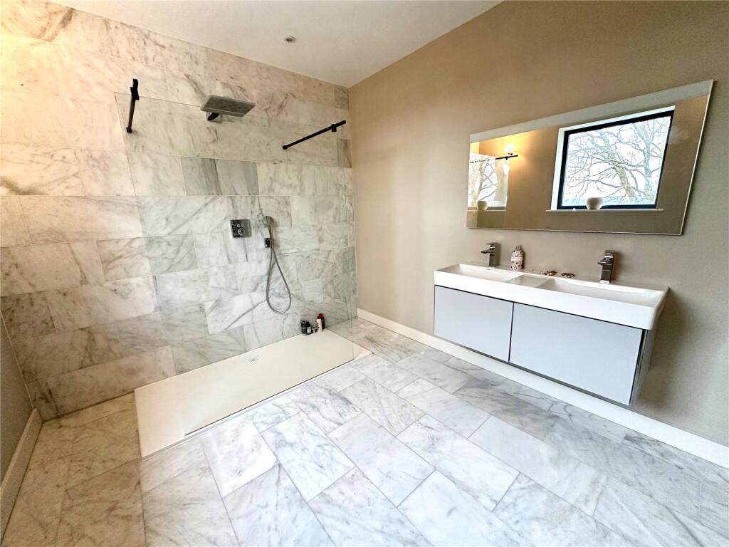 Additional image 15 of Warren Close, Ringwood, BH24