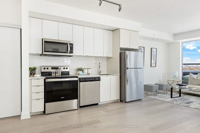 Additional image 13 of 859 The Queensway Unit 911