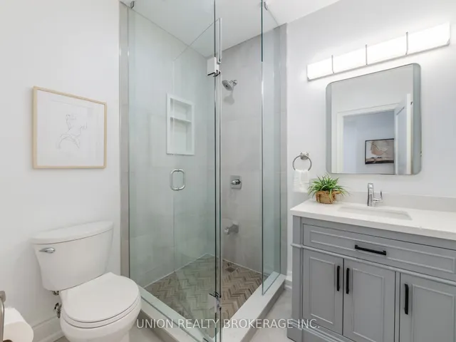 Additional image 35 of 42 Fishleigh Dr