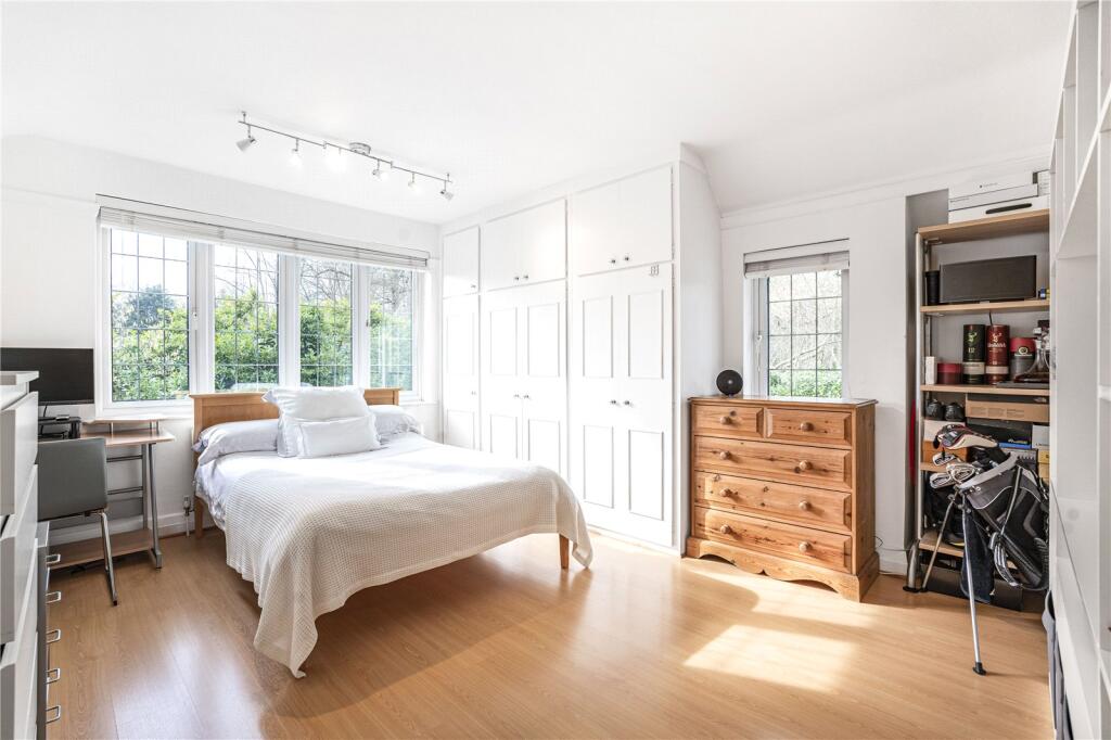 Additional image 18 of Kentish Lane, Brookmans Park, Hertfordshire, AL9