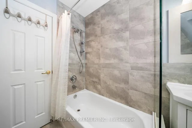 Additional image 25 of 891 Palmerston Ave