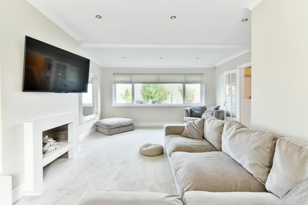 Additional image 3 of Mill Hill Close, Shoreham by Sea