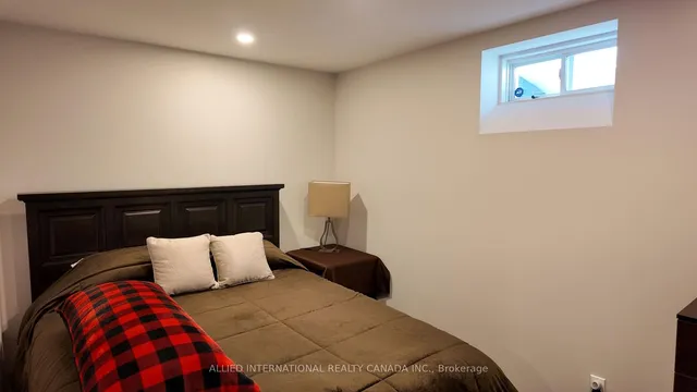 Additional image 36 of 110 Apple Valley Way