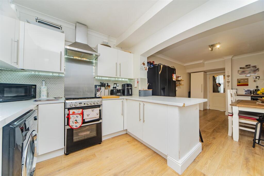 Additional image 10 of St. Marys Avenue, Barry