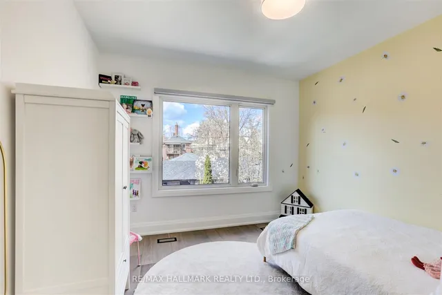 Additional image 28 of 46 Borden St