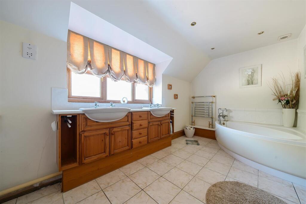 Additional image 13 of Gooseacre Lane, West Coker, Yeovil