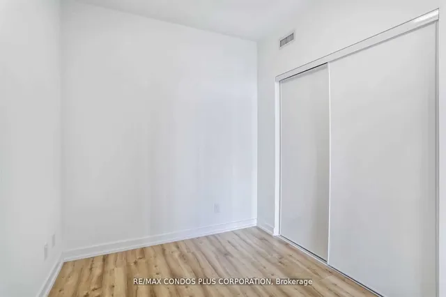 Additional image 17 of 135 East Liberty St Unit 1402