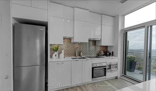 Additional image 11 of 195 Redpath Ave Unit Ph04