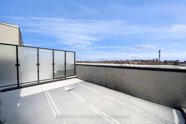 Additional image 23 of 851 Sheppard Ave Unit 40