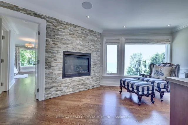 Additional image 26 of 4038 Lakeshore Rd