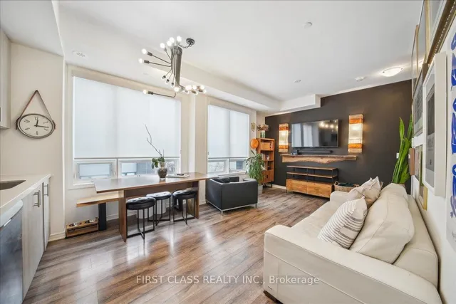 Additional image 4 of 1120 Briar Hill Ave Unit 307