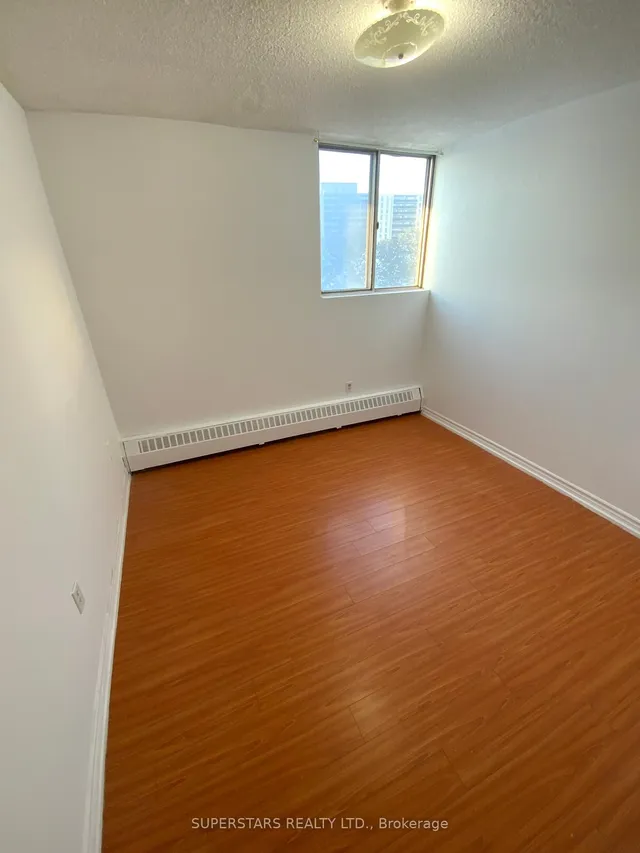 Additional image 5 of 100 Dundalk Dr Unit 403