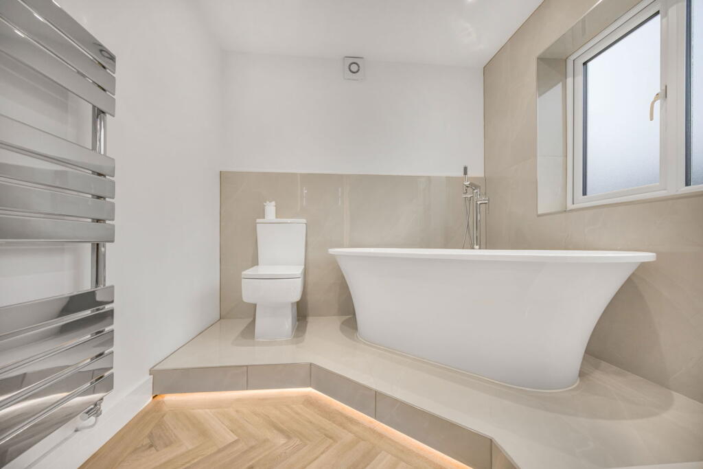 Additional image 9 of Commercial Street, Senghenydd, Caerphilly, CF83 4FZ