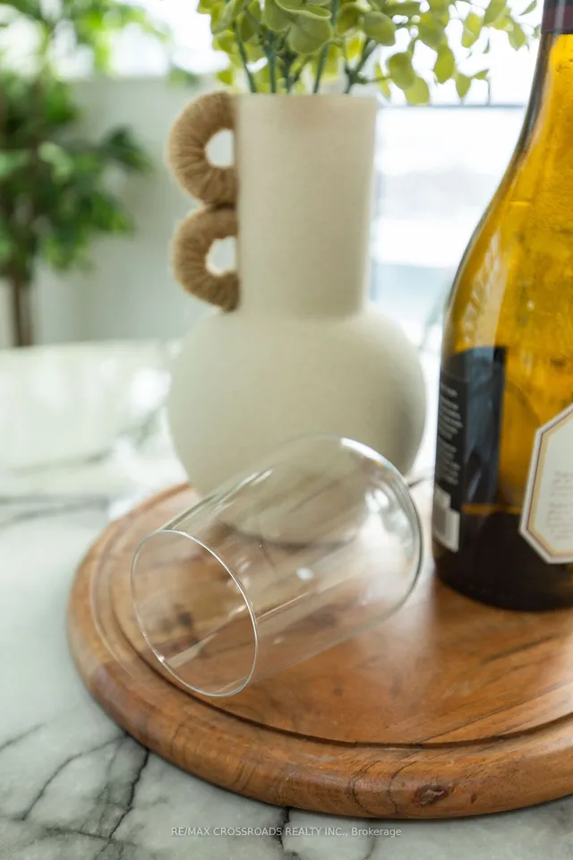 Additional image 15 of 400 Adelaide Ave Unit 2104