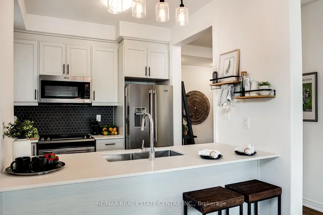 Additional image 14 of 575 Woodward Ave Unit 42