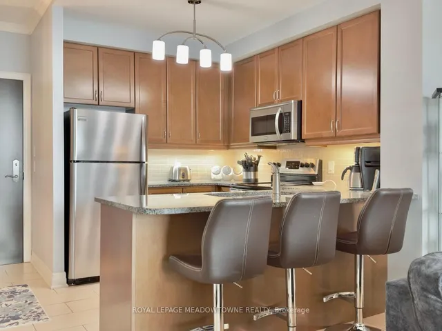 Additional image 9 of 100 John St Unit 403