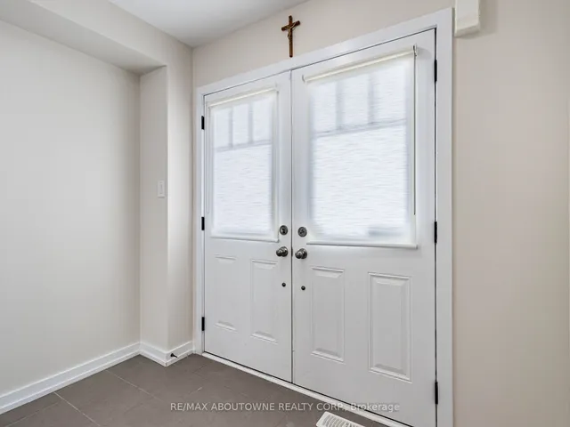 Additional image 4 of 26 Hoover Rd