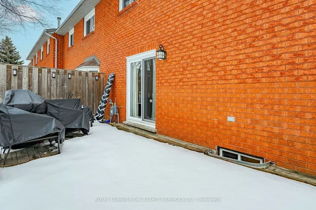 Additional image 40 of 3125 Pinemeadow Dr Unit #9