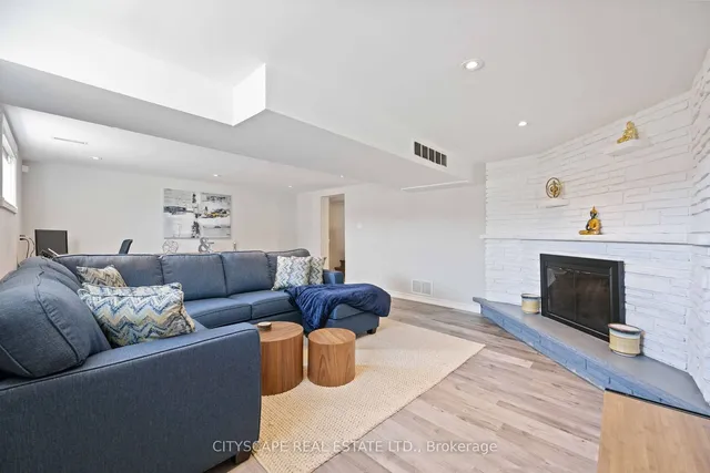 Additional image 26 of 39 Bentworth Ave