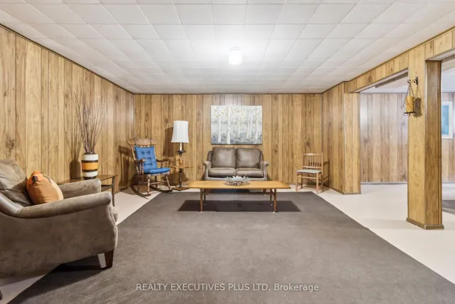 Additional image 21 of 31 Guiness Ave