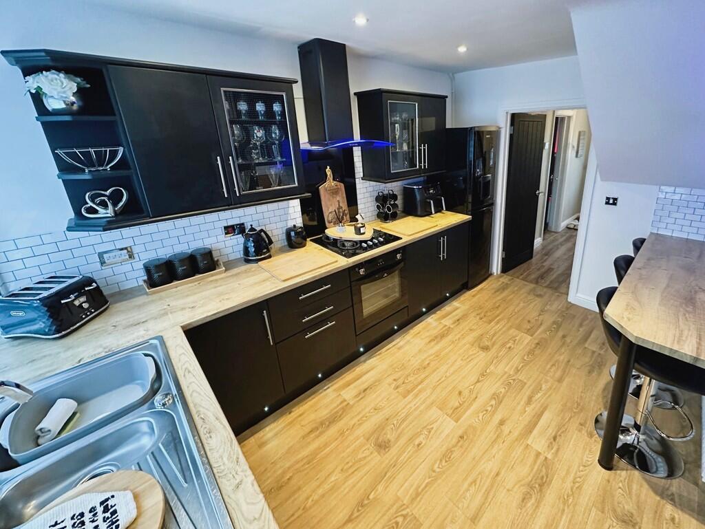 Additional image 8 of Haulwen Road, Penpedairheol, Hengoed