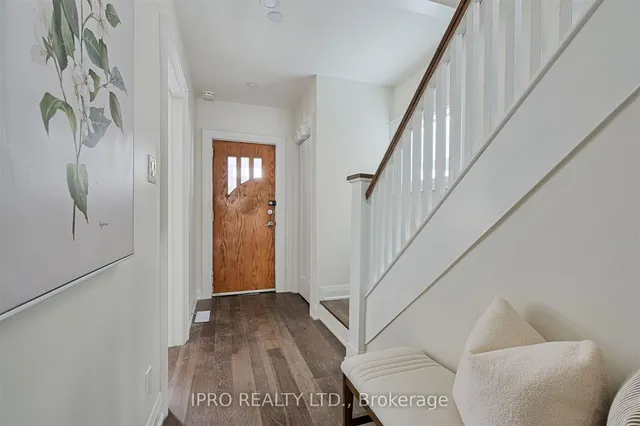 Additional image 17 of 20 THORNHILL Ave