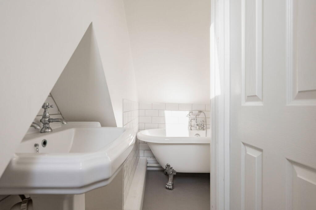 Additional image 20 of St. Philips Road, Newmarket, CB8