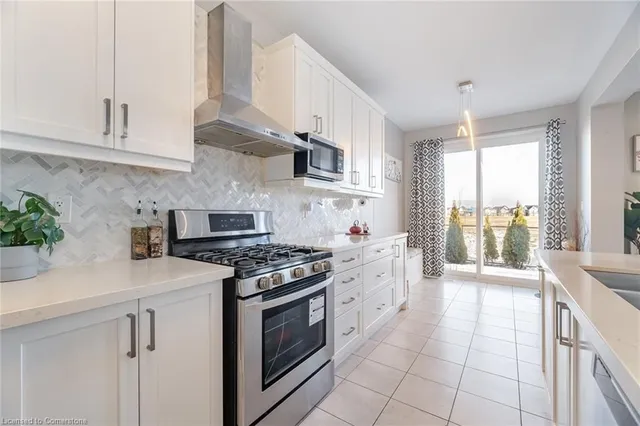 Additional image 24 of 1407 Chretien Street