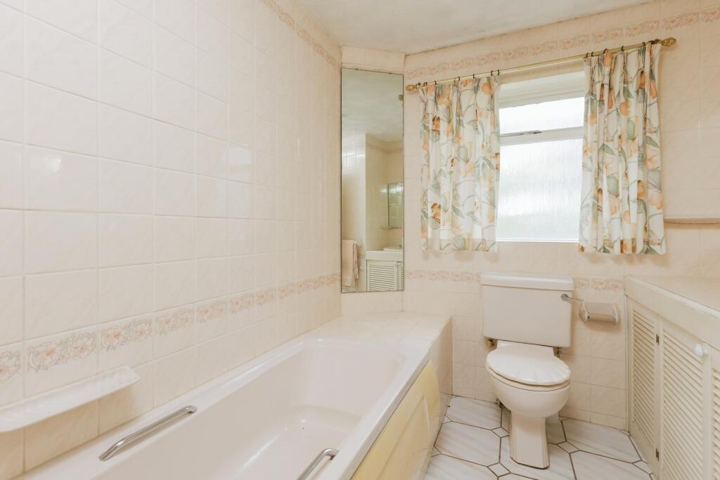 Additional image 7 of Wells Road, Chislehurst, BR1