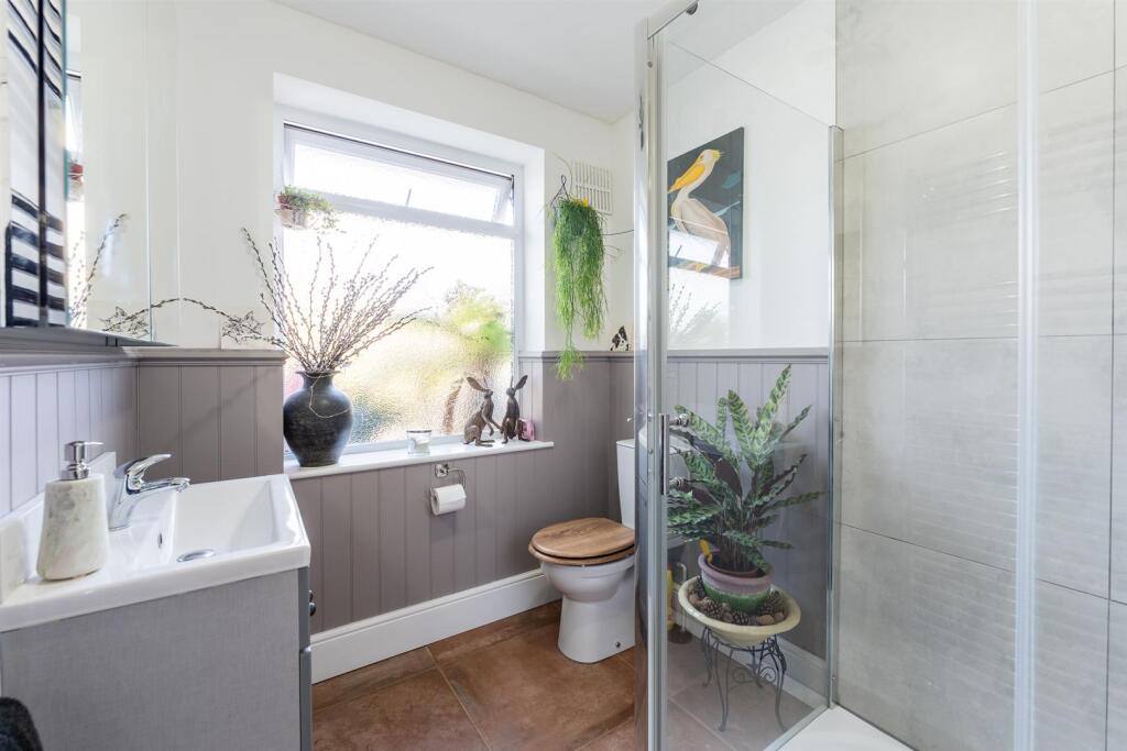 Additional image 10 of Pine Hill, Worle - Beautiful Bungalow