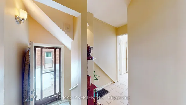 Additional image 17 of 32 Marlington Cres