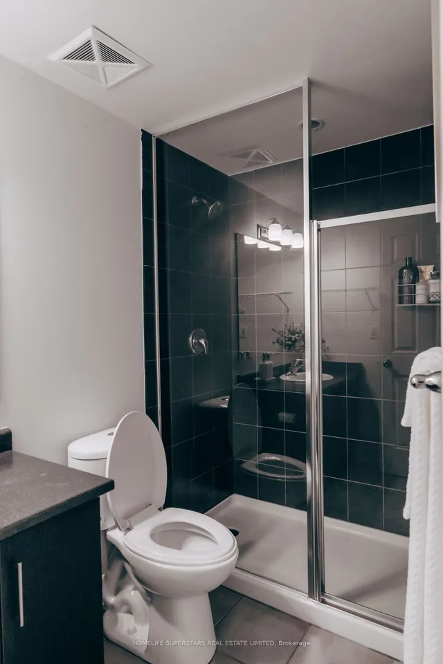 Additional image 15 of 120 Twenty Fourth St Unit 25