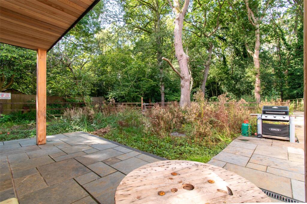 Additional image 32 of Park Street Lane, Park Street, St. Albans, Hertfordshire, AL2