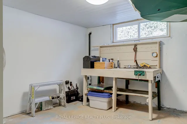 Additional image 31 of 15 Mossford Crt